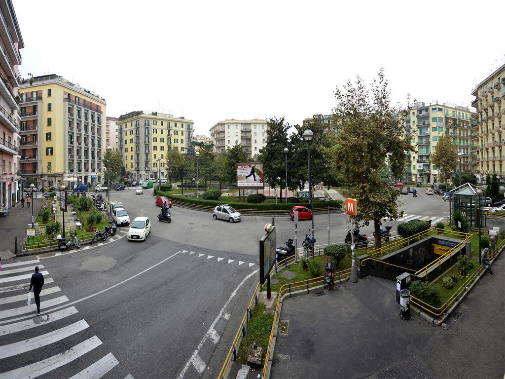 La Piazza Al Vomero Νάπολη Εξωτερικό φωτογραφία